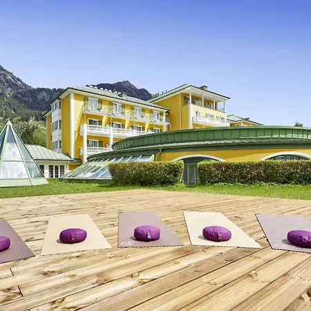 Готель Alpenhaus Gasteinertal 4*