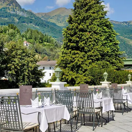 Отель Alpenhaus Gasteinertal 4*